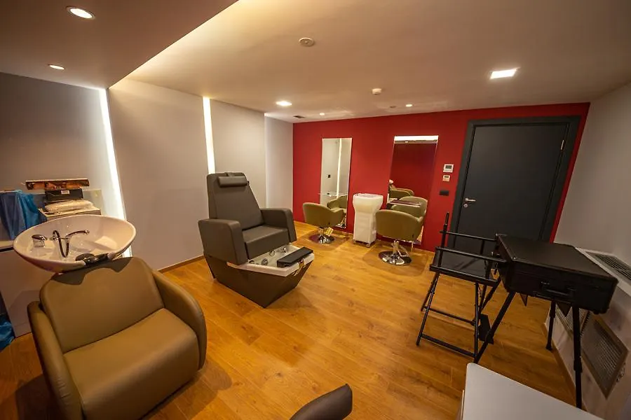 Black Diamond Hotel Tirana 4*,  Albanie