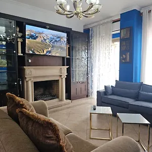 Appartement Skanderbeg Square Explorer